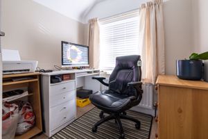 Bedroom- click for photo gallery